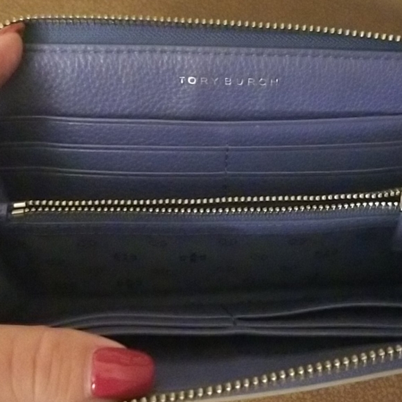 Silver Tory Burch Wallet - Picture 7 of 10